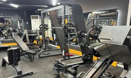 خرید آسان باشگاه بدنسازی هیرو ( سی متری نیروهوایی) تهران در پولتیکت