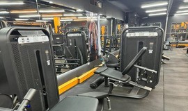 باشگاه بدنسازی هیرو ( سی متری نیروهوایی) تهران