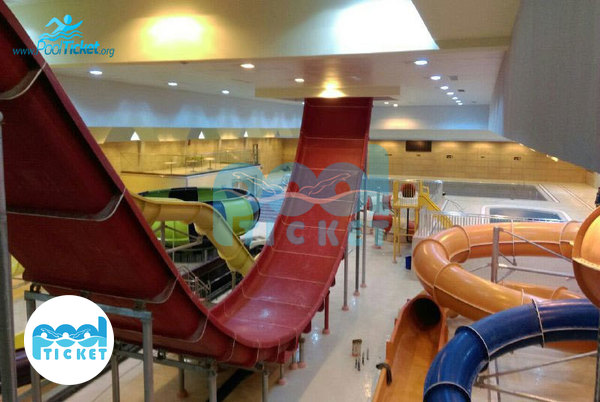 تصویر سرسره‌های پارک آبی رویاهای آبی شهرضا