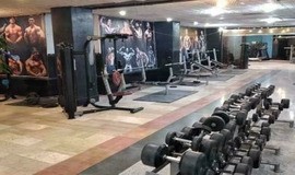 باشگاه بدنسازی اکسین کرج