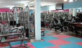 باشگاه بدنسازی دنیس تهران