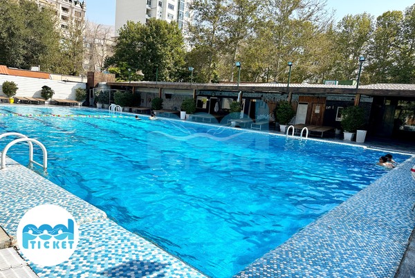 تصویر استخر روباز بلوط ولنجک