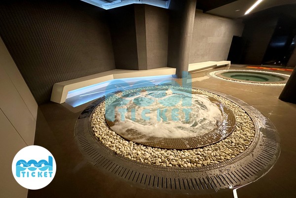 عکس جکوزی استخر هتل رکسان و رمیس تهران