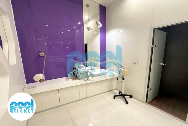 عکس آرایشگاه استخر هتل رکسان و رمیس تهران