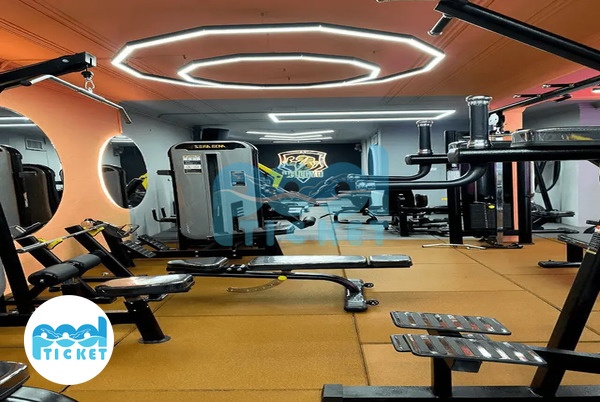 تصویر باشگاه بدنسازی لی لی یزد