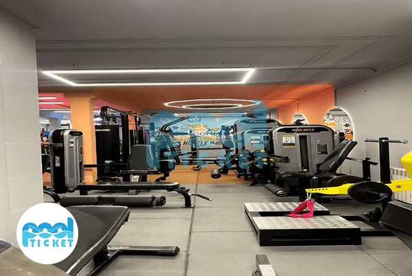 تصویر باشگاه بدنسازی لی لی یزد