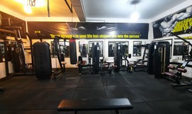 باشگاه بدنسازی ایرانیان تبریز