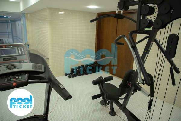وسایل بدنسازی استخر هتل نورالحیات تهران تصاویر