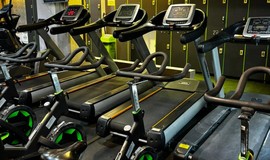 تصویر تردمیل باشگاه بدنسازی سپنتا سپاهانشهر اصفهان