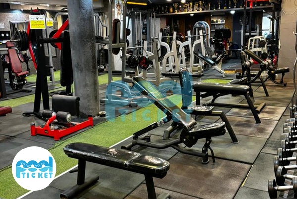 عکس محوطه باشگاه بدنسازی سپنتا سپاهانشهر اصفهان