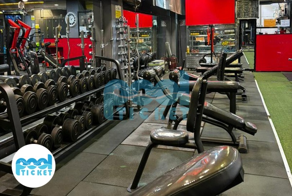  باشگاه بدنسازی سپنتا سپاهانشهر اصفهان عکس