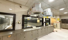 رخت‌کن مجموعه آدم و حوا تهران (دوقلو)