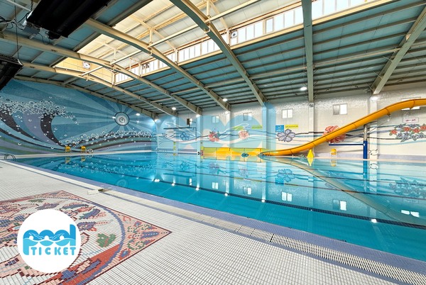 سرسره‌های بزرگسال استخر آدم و حوا تهران (دوقلو) تصاویر