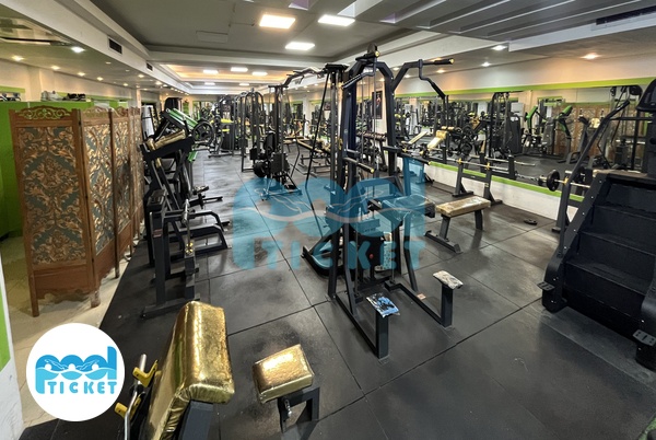 تصویر باشگاه بدنسازی نیترو قم