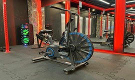 عکس باشگاه بدنسازی بلک باکس کرج