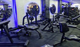 باشگاه بدنسازی بلو کرج عکسها