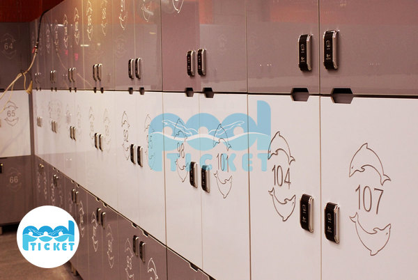 رختکن استخر دلفین شهر پرند تهران عکس