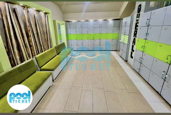 عکس رختکن باشگاه بدنسازی اورال ارومیه