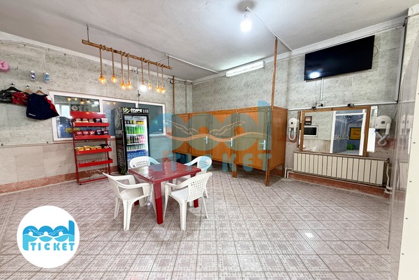 بوفه استخر دانشگاه آزاد اسلامشهر تصاویر