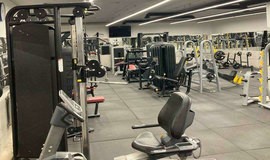 عکس باشگاه بدنسازی آی جیم امیریه مشهد