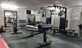 رزرو  باشگاه بدنسازی تخت جمشید قم در پولتیکت