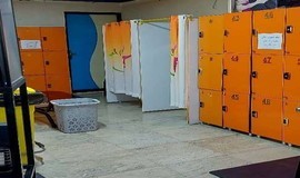 تصویر رختکن باشگاه بدنسازی سیب سلامت کرج