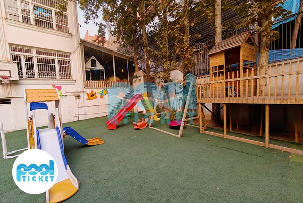 حیاط بازی استخر و مهد شنای باغ سبز لاکی تهران تصاویر