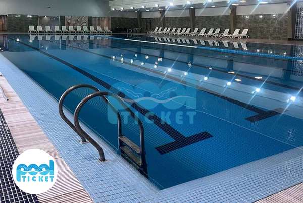 تصویر استخر سرپوشیده استخر چهارفصل و روباز بانوان باشگاه انقلاب بلو ویژن تهران