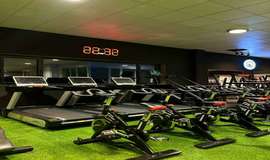 دوچرخه ثابت باشگاه بدنسازی k2 بابل تصویر