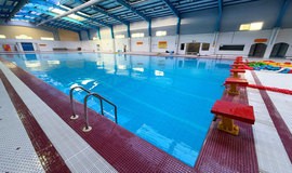 عکس استخر نمونه کردآباد اصفهان