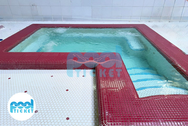 تصویر حوضچه آب سرد استخر نمونه کردآباد اصفهان