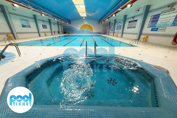 محیط جکوزی استخر شاهین شهر اصفهان