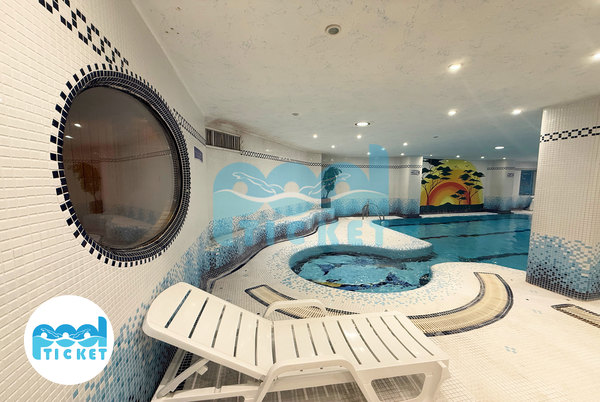 تصاویر محوطه استخر هتل ونوس اصفهان تصاویر