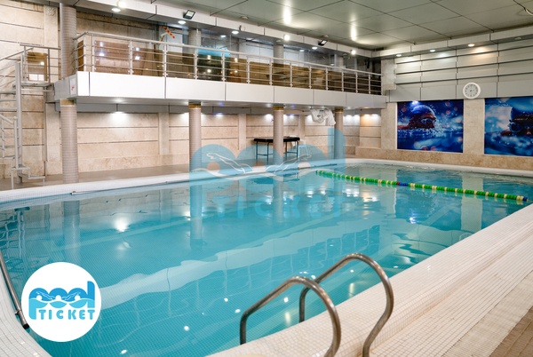 عکسها استخر بزرگ هتل پارسیان کوثر تهران