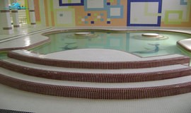 عکس استخر مجموعه خانواده تهران