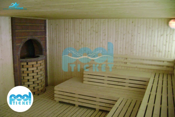 سونای خشک استخر خانواده تهران