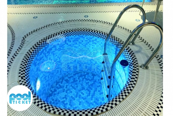 عکس جکوزی پارک آبی دیارا شهر کرد (دهکده موج)