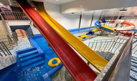 تصویر سرسره های پارک آبی قصر آبی پارس اسلامشهر 