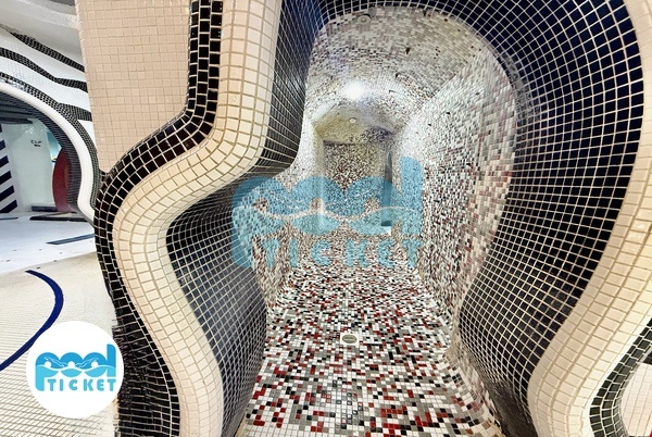 عکس دوش پارک آبی قصر آبی پارس اسلامشهر