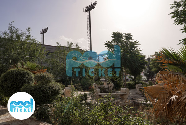 محوطه و ورودی استخر روباز و سرپوشیده پدیده کرج (انقلاب) تصویر