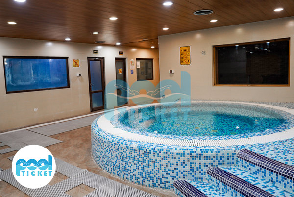 جکوزی استخر روباز و سرپوشیده پدیده کرج (انقلاب) عکس