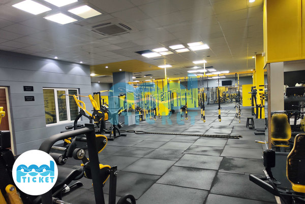 مجموعه باشگاه بدنسازی شهرزاد قم عکس