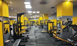 عکس باشگاه بدنسازی شهرزاد قم