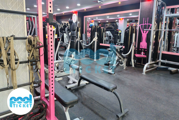 باشگاه بدنسازی اسپرینگ فیتنس کرج