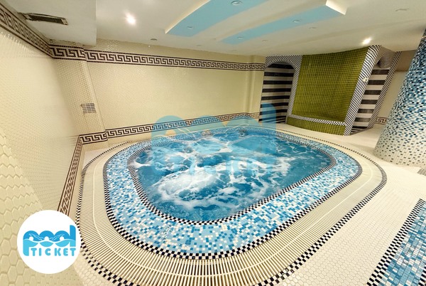 عکس جکوزی استخر آداک واوان اسلامشهر