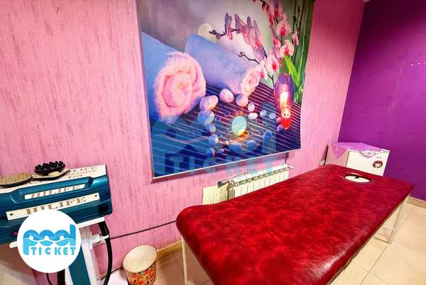 تصاویر اتاق ماساژ استخر چهارفصل و روباز بهشت مادران تهران