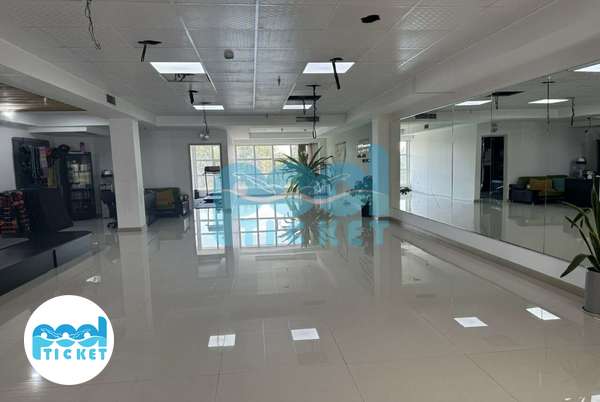 تصویر سالن باشگاه فیتباکس کرج