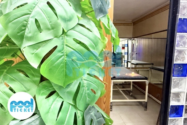 اتاق ماساژ استخر بهار پیروزی تهران عکس