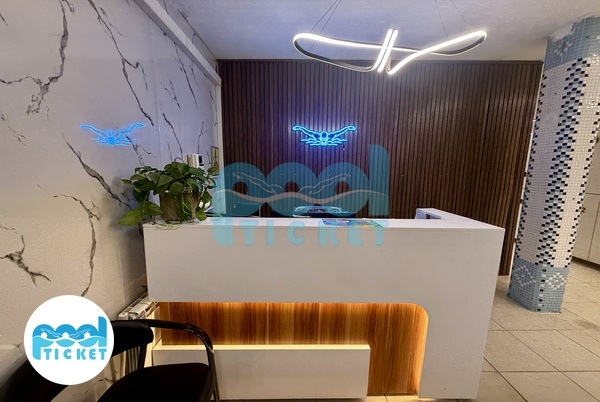 سالن پذیرش استخر بهار پیروزی تهران تصویر