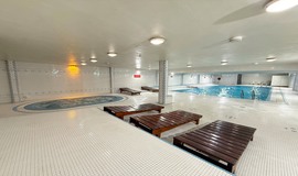 عکس جکوزی استخر بهار پیروزی تهران